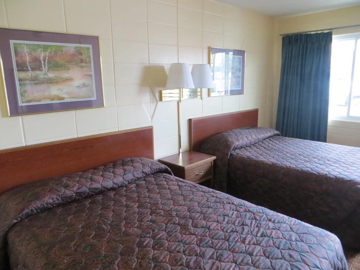 Deluxe Inn/Extended Stay - Council Bluffs Carter Lake Ngoại thất bức ảnh